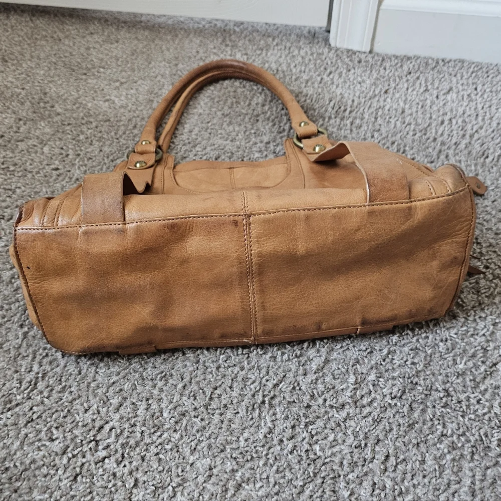 Francesco Biasia Leather Shoulder Bag